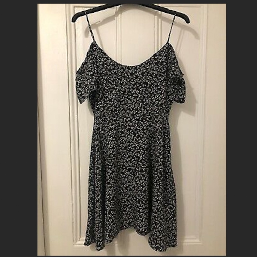 Pins & Needles Floral 90s Dress
